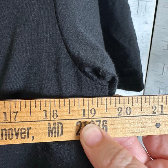 Kathmandu men’s T-Shirt Black 100% marina wall base layer cozycore Gorpcore ￼ - Picture 8 of 9